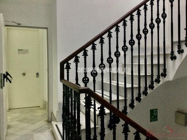 1 bedroom Office for rent in Valencia city - € 2,800 (Ref: 9843678)