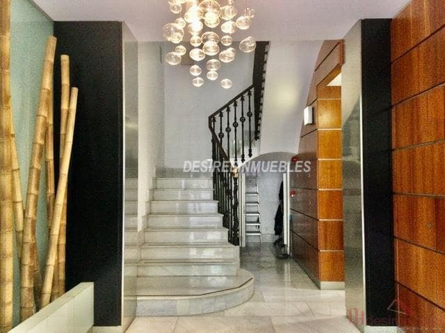 1 bedroom Office for rent in Valencia city - € 2,800 (Ref: 9843678)