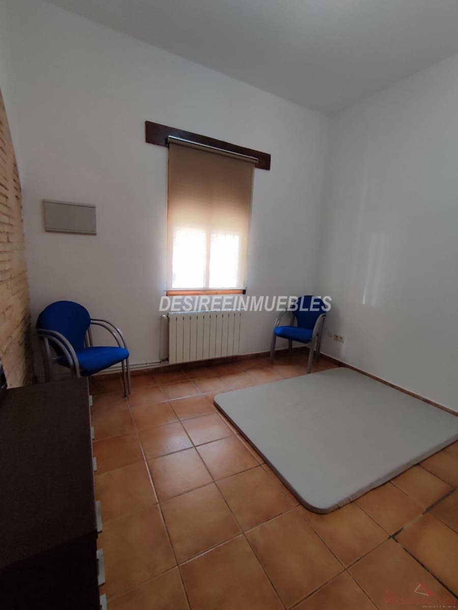 2 bedroom Flat for sale in Valencia city - € 360,000 (Ref: 9846571)