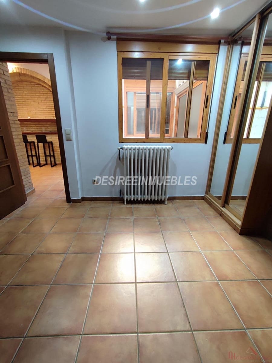 2 bedroom Flat for sale in Valencia city - € 360,000 (Ref: 9846571)