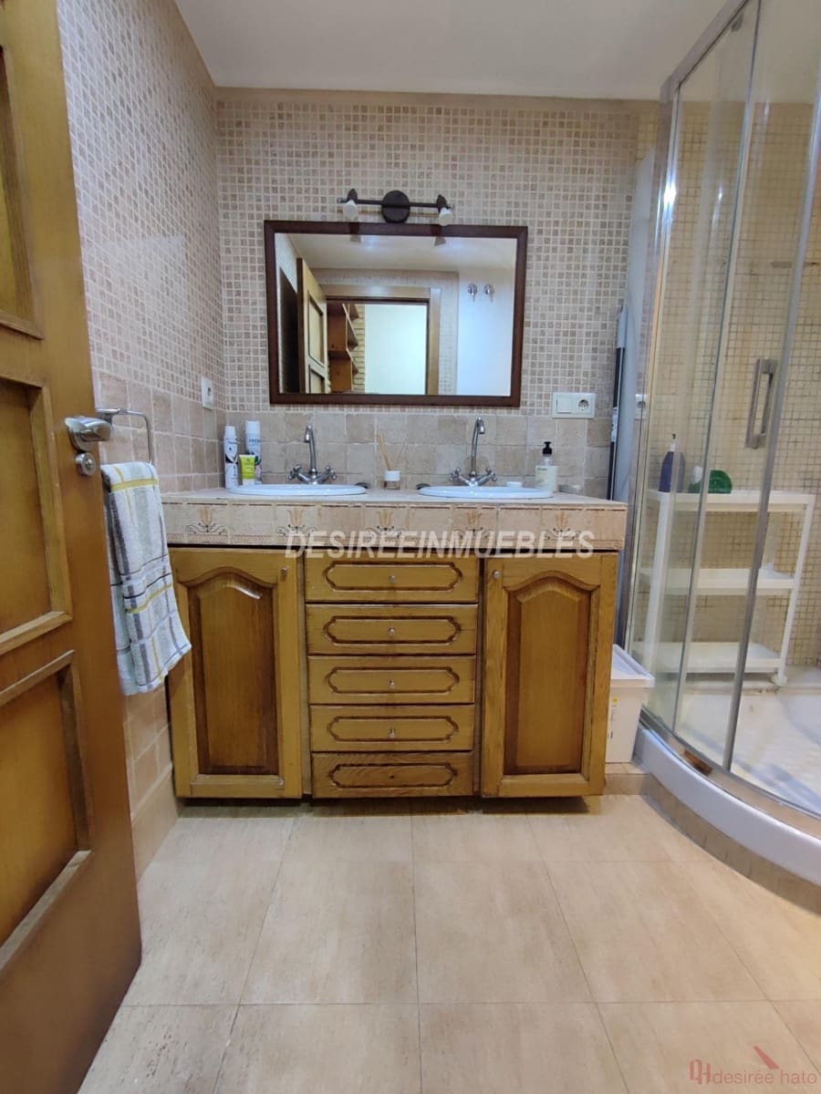 2 bedroom Flat for sale in Valencia city - € 360,000 (Ref: 9846571)