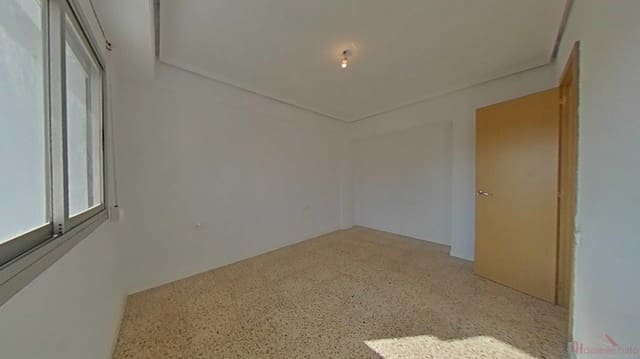 4 soverom Leilighet til salgs i Torrefiel, Valencia by - € 213 000 (Ref: 9848260)
