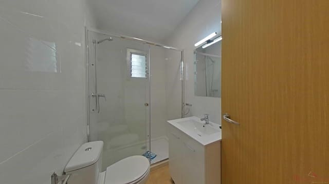 4 soverom Leilighet til salgs i Torrefiel, Valencia by - € 213 000 (Ref: 9848260)
