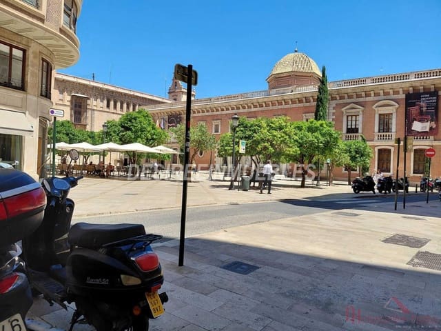 3 soveværelse Erhverv til leje i Sant Francesc, Valencia by - € 2.100 (Ref: 9858889)