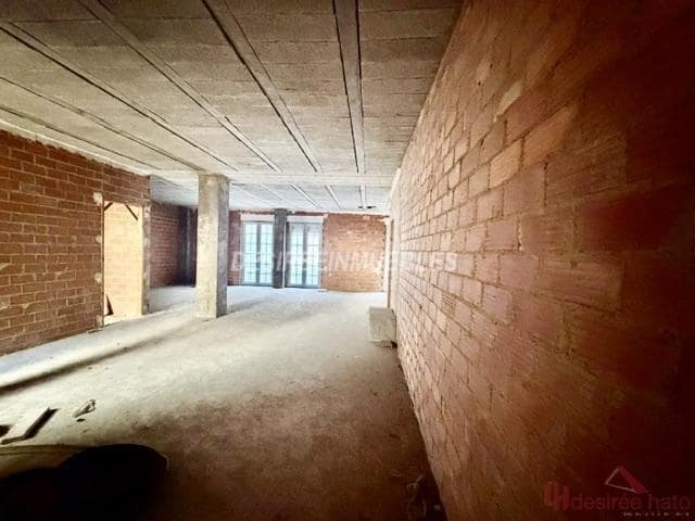 Local Comercial en Benimamet en venta - 510.000 € (Ref: 9858890)