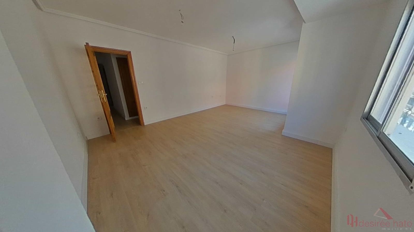 3 bedroom Flat for sale in Valencia city - € 265,000 (Ref: 9860252)