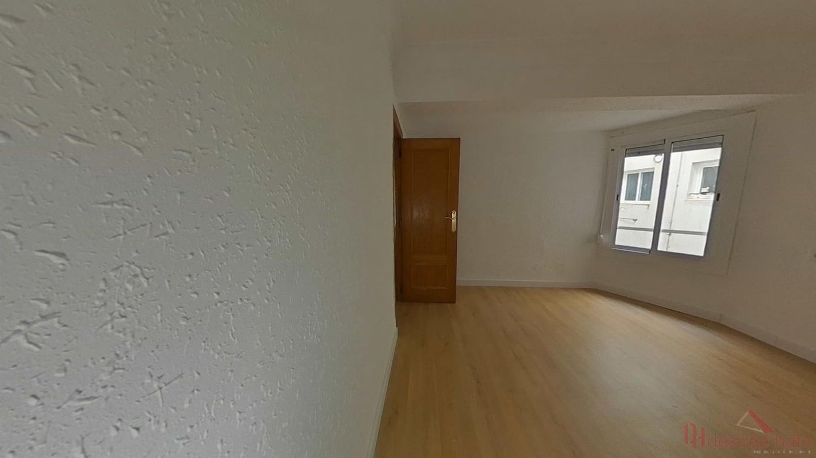 3 bedroom Flat for sale in Valencia city - € 265,000 (Ref: 9860252)