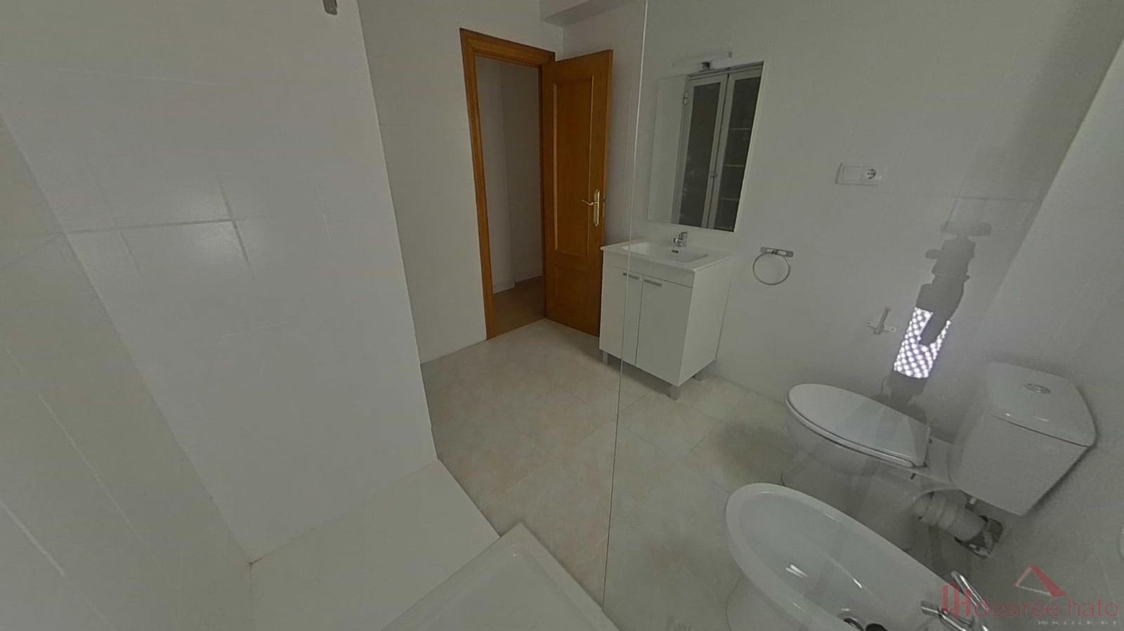 3 bedroom Flat for sale in Valencia city - € 265,000 (Ref: 9860252)