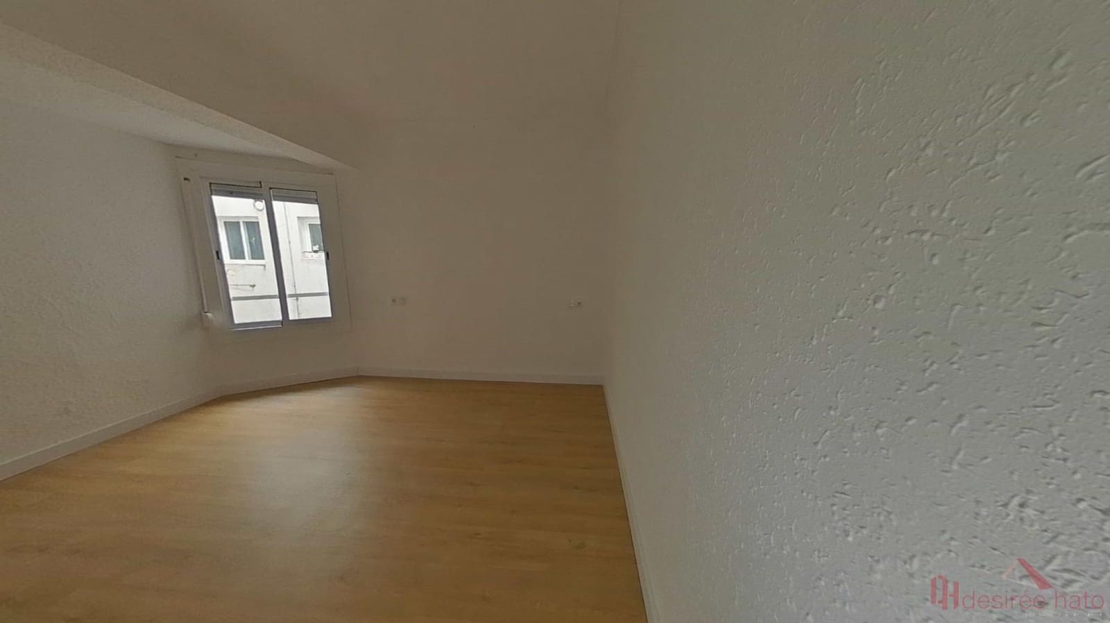 3 bedroom Flat for sale in Valencia city - € 265,000 (Ref: 9860252)