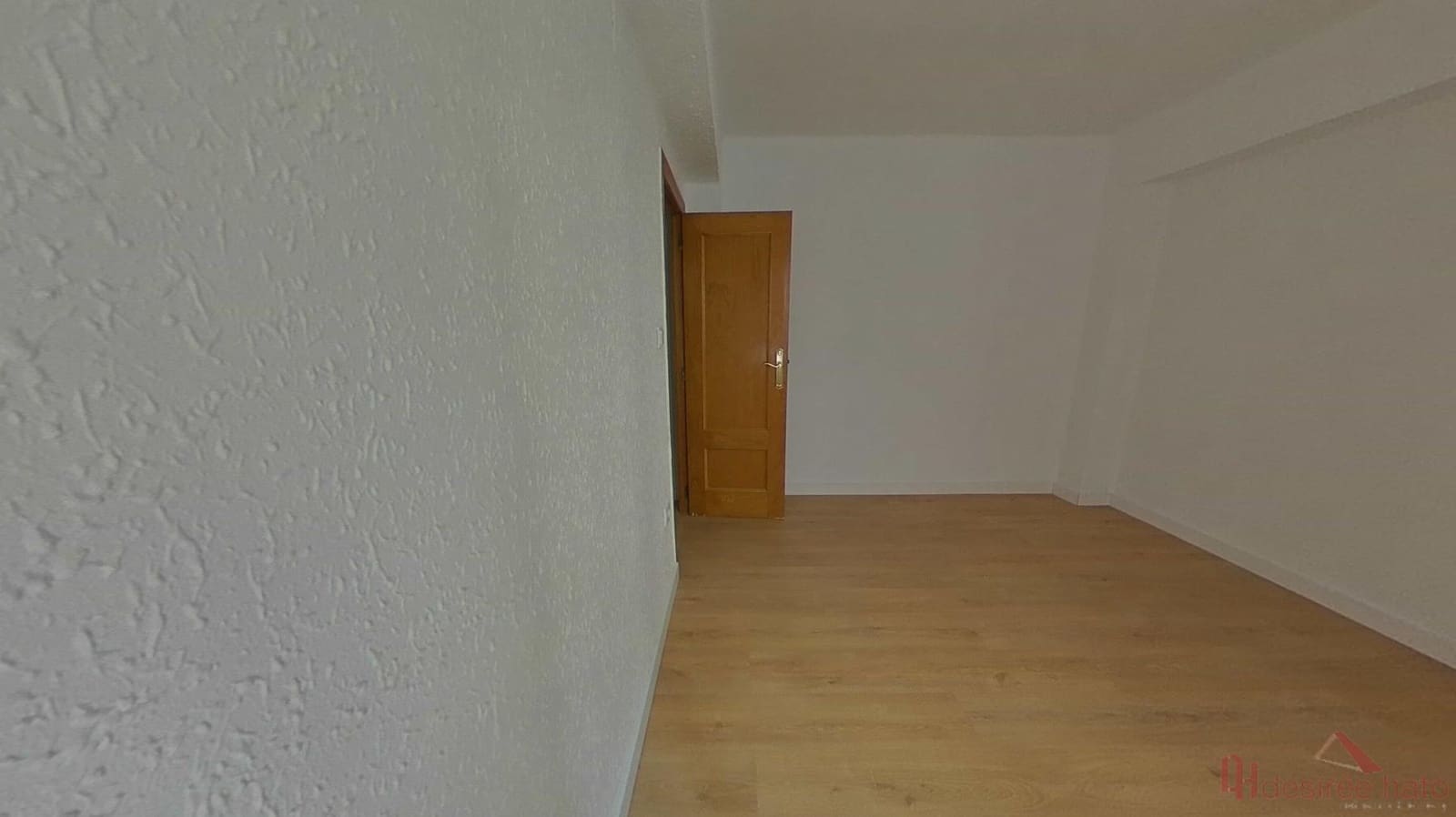 3 bedroom Flat for sale in Valencia city - € 265,000 (Ref: 9860252)