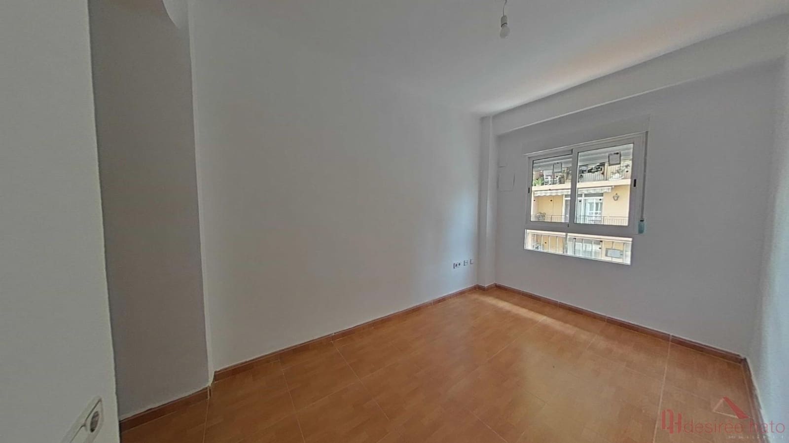 5 bedroom Flat for sale in Valencia city - € 325,000 (Ref: 9860253)
