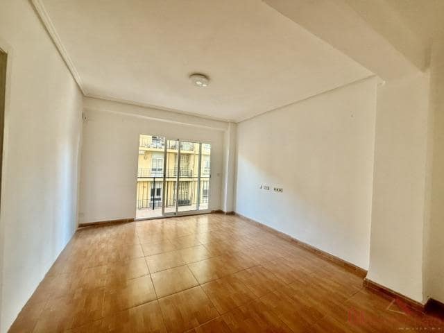 5 soverom Leilighet til salgs i Torrefiel, Valencia by - € 325 000 (Ref: 9860253)