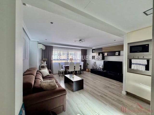 3 soveværelse Lejlighed til salg i Valencia by - € 275.000 (Ref: 9861222)