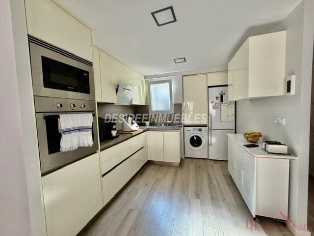3 soveværelse Lejlighed til salg i Valencia by - € 275.000 (Ref: 9861222)
