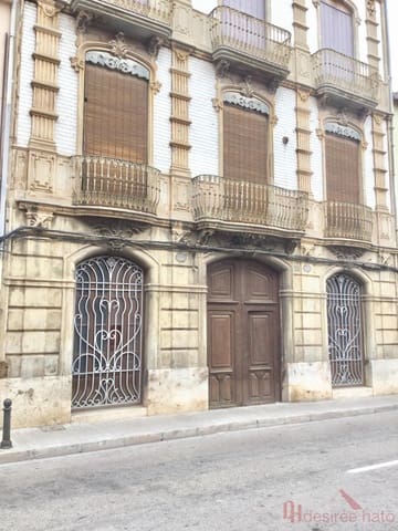 Townhouse for sale in Massamagrell - € 1,200,000 (Ref: 9867952)