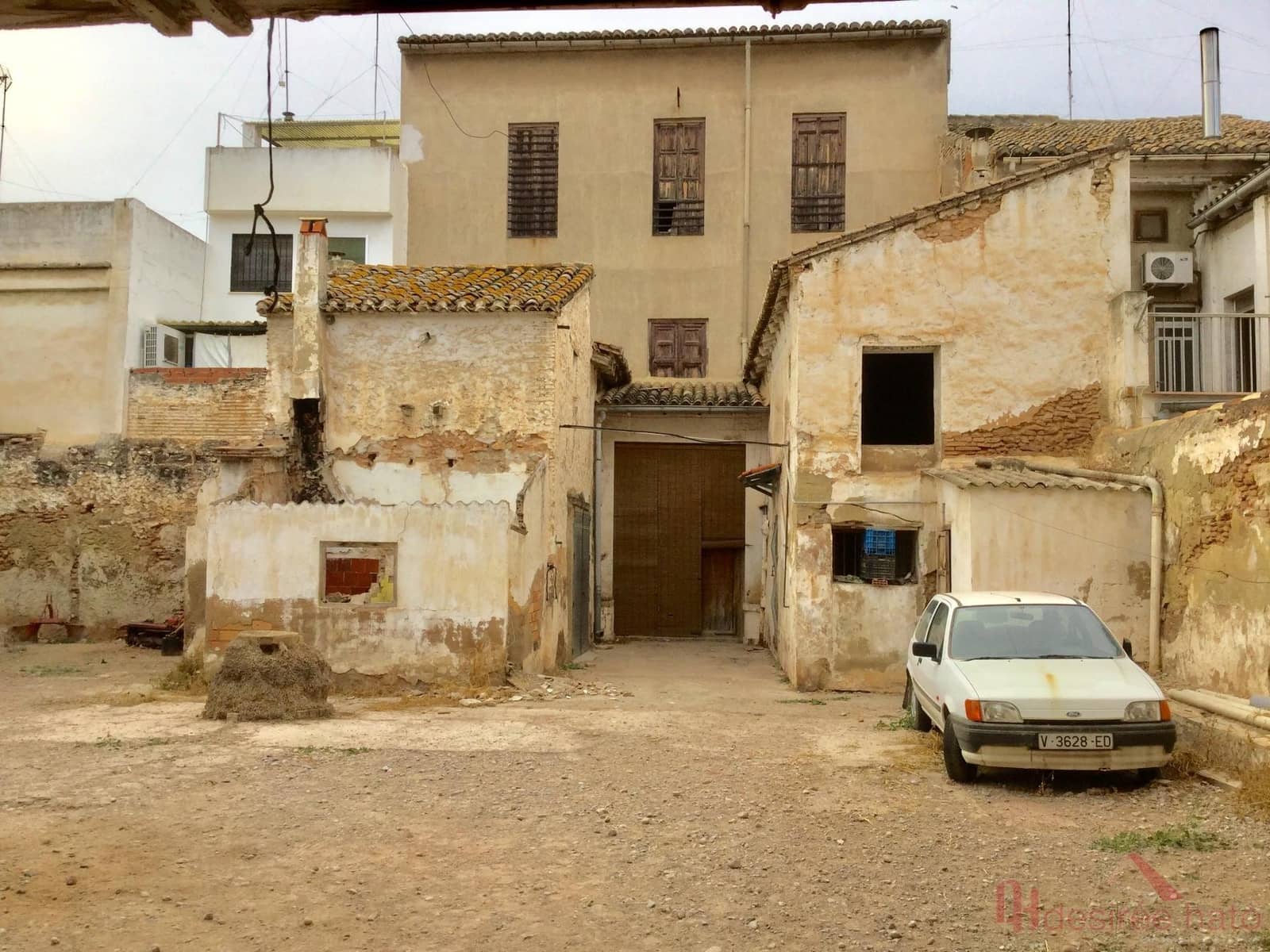 Townhouse for sale in Massamagrell - € 1,200,000 (Ref: 9867952)