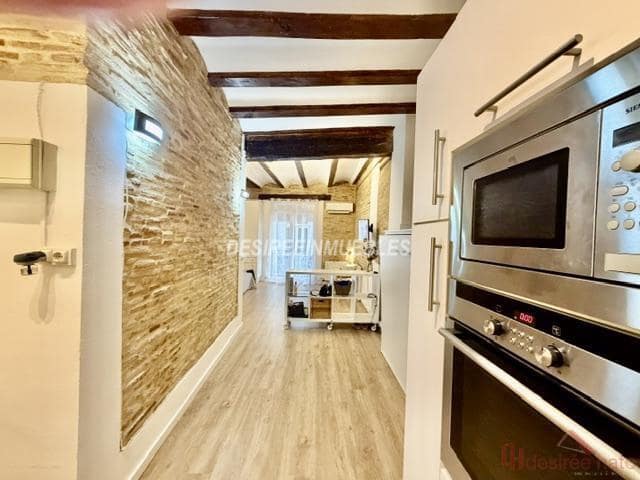 Asunto vuokrattavana paikassa Valencia kaupunki - 1 200 € (Ref: 9872765)