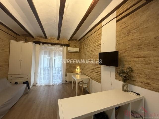 Asunto vuokrattavana paikassa Valencia kaupunki - 1 200 € (Ref: 9872765)