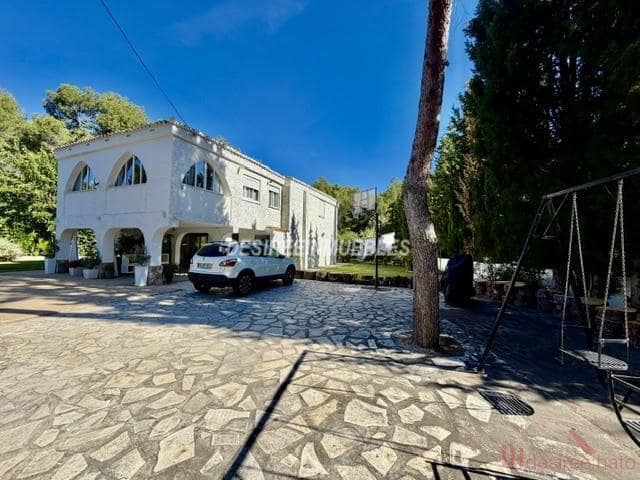 5 bedroom Villa for sale in Naquera with pool - € 745,000 (Ref: 9875437)