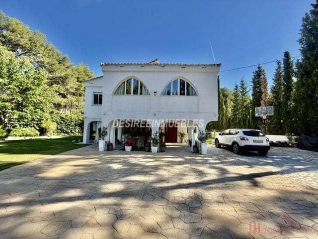 5 bedroom Villa for sale in Naquera with pool - € 745,000 (Ref: 9875437)
