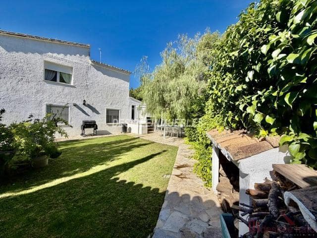 5 bedroom Villa for sale in Naquera with pool - € 745,000 (Ref: 9875437)