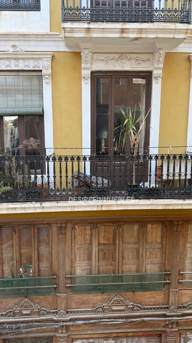2 slaapkamer Flat te koop in Valencia stad - € 250.000 (Ref: 9883767)