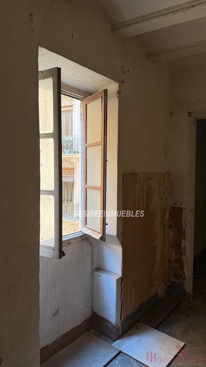 2 slaapkamer Flat te koop in Valencia stad - € 250.000 (Ref: 9883767)