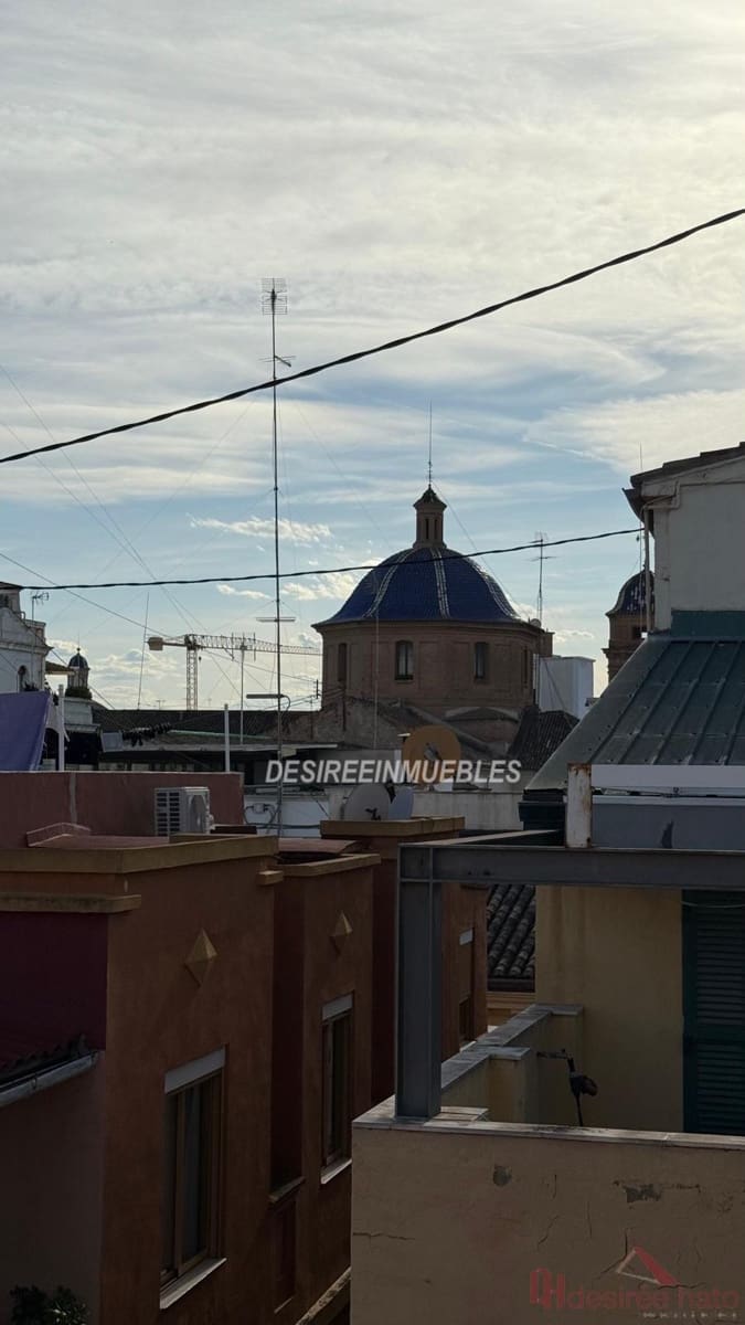 2 slaapkamer Flat te koop in Valencia stad - € 250.000 (Ref: 9883767)