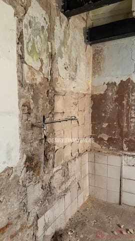 2 slaapkamer Flat te koop in La Seu, Valencia stad - € 250.000 (Ref: 9883767)
