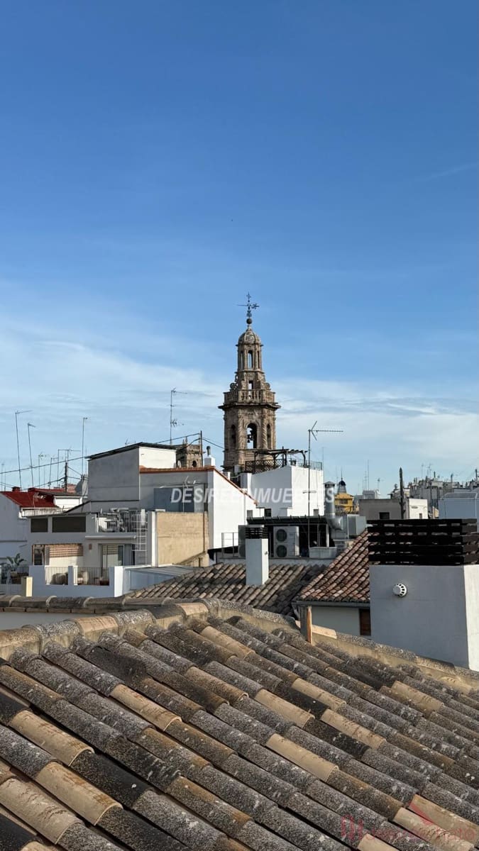 2 slaapkamer Flat te koop in Valencia stad - € 250.000 (Ref: 9883767)