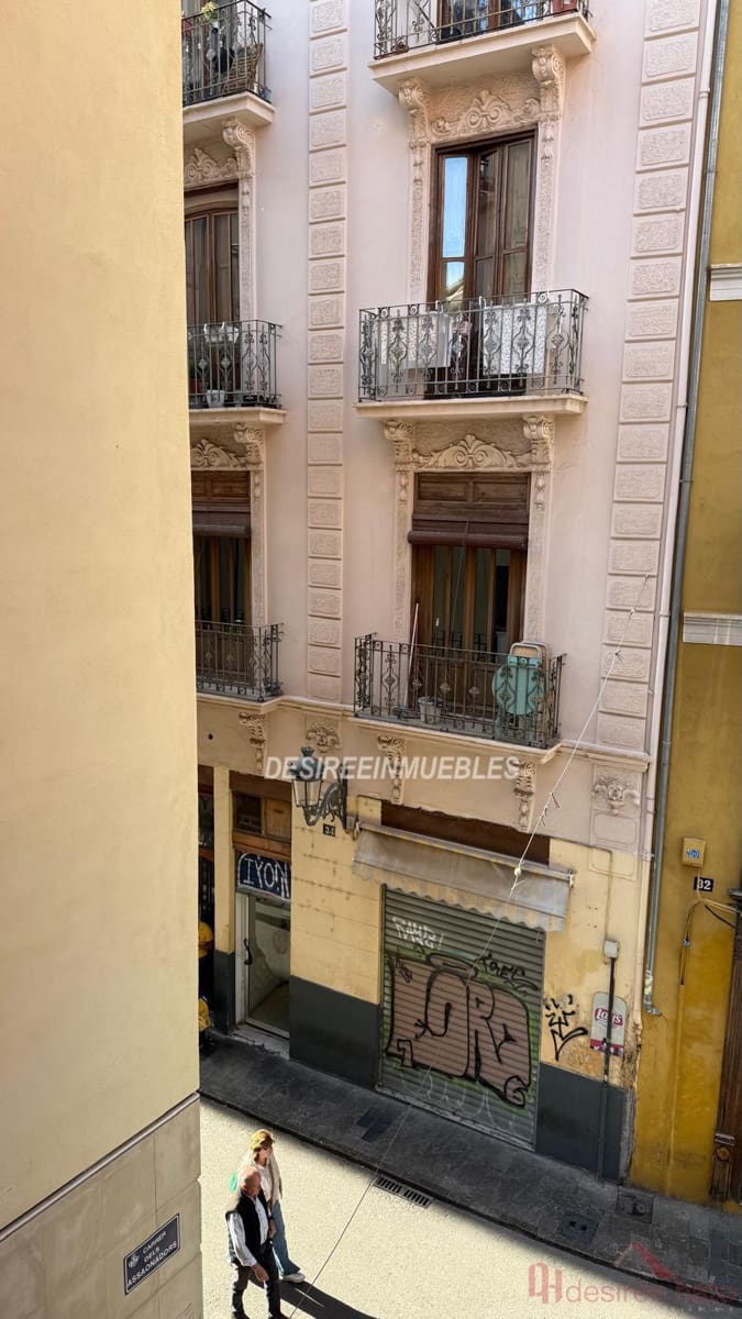 2 slaapkamer Flat te koop in Valencia stad - € 250.000 (Ref: 9883767)