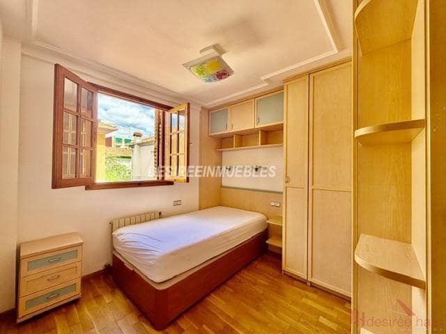 3 soverom Villa til leie i Valencia by - € 1 900 (Ref: 9883768)