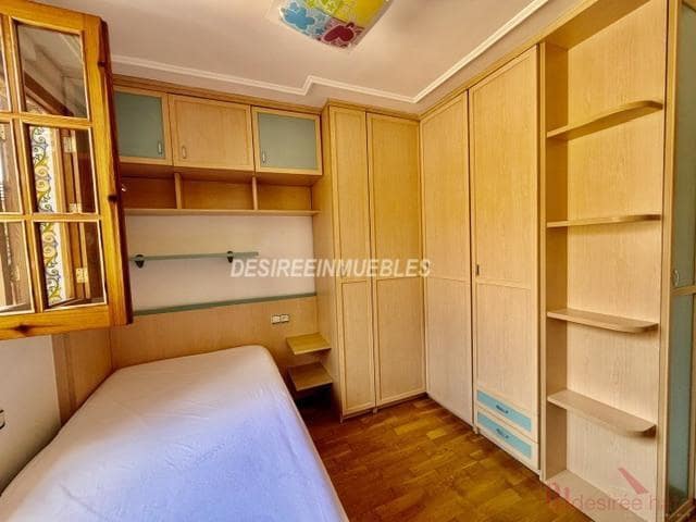 3 soverom Villa til leie i Valencia by - € 1 900 (Ref: 9883768)