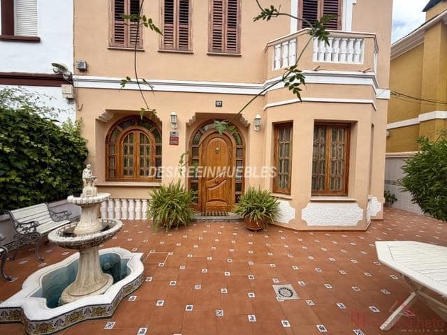 3 soverom Villa til leie i Valencia by - € 1 900 (Ref: 9883768)