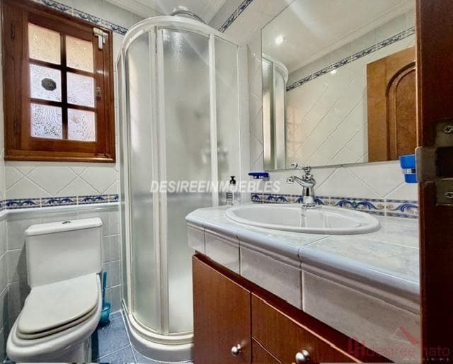 3 soverom Villa til leie i Valencia by - € 1 900 (Ref: 9883768)