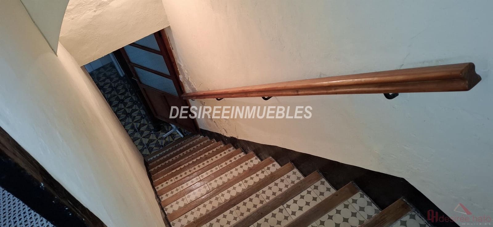 5 soverom Hus til salgs i Valencia by - € 99 000 (Ref: 9883769)