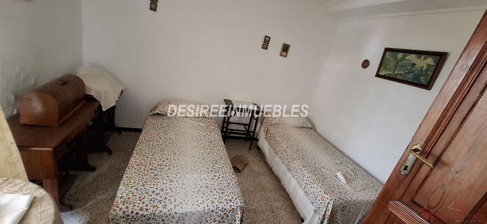 5 soverom Hus til salgs i Valencia by - € 99 000 (Ref: 9883769)