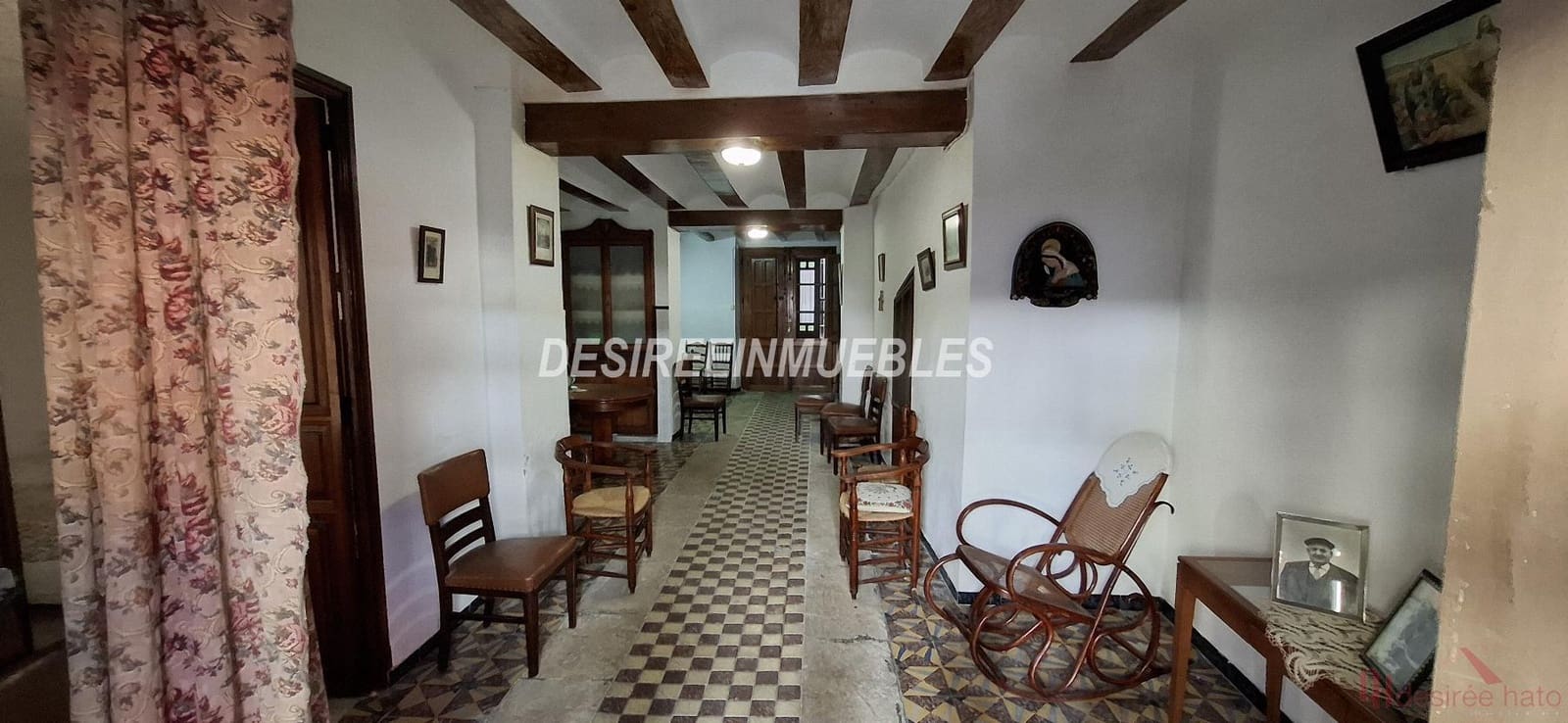 5 soverom Hus til salgs i Valencia by - € 99 000 (Ref: 9883769)