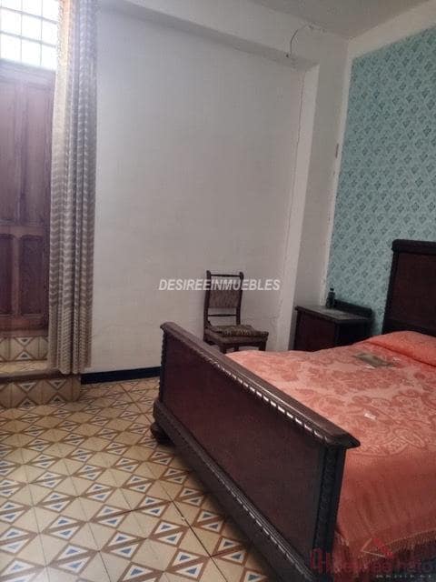 5 soverom Hus til salgs i Valencia by - € 99 000 (Ref: 9883769)