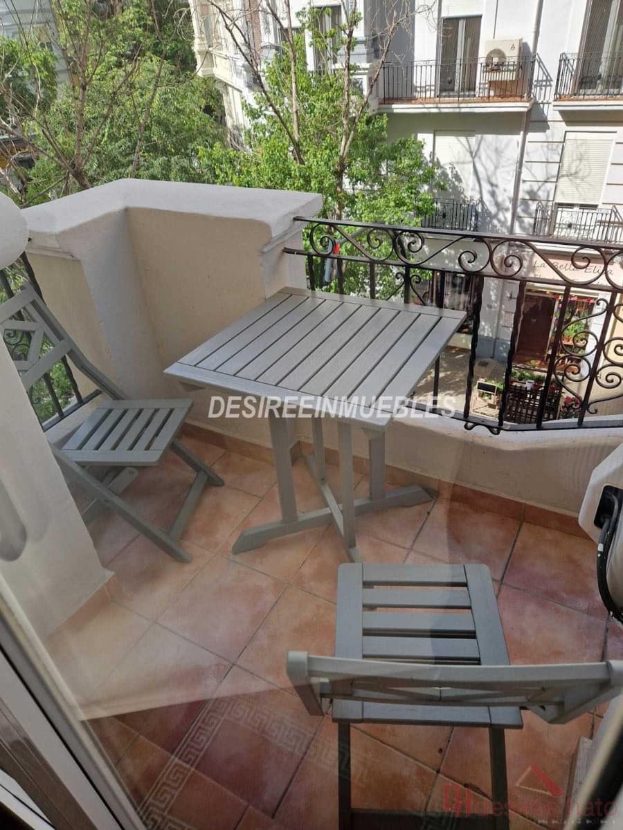 2 slaapkamer Flat te huur in Valencia stad - € 1.500 (Ref: 9893282)