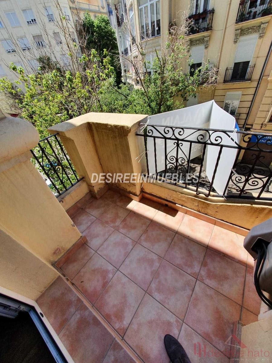 2 slaapkamer Flat te huur in Valencia stad - € 1.500 (Ref: 9893282)