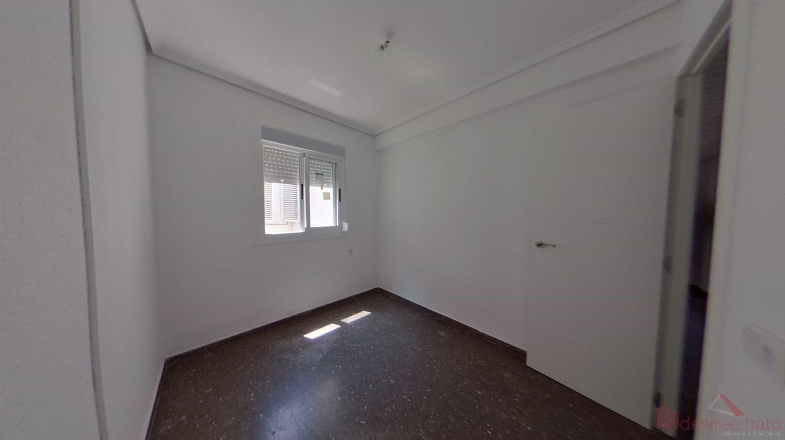 4 sovrum Lägenhet till salu i Valencia stad - 290 000 € (Ref: 9902577)