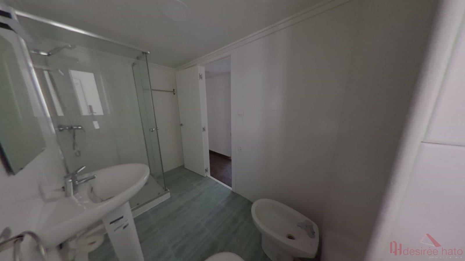 4 sovrum Lägenhet till salu i Valencia stad - 290 000 € (Ref: 9902577)