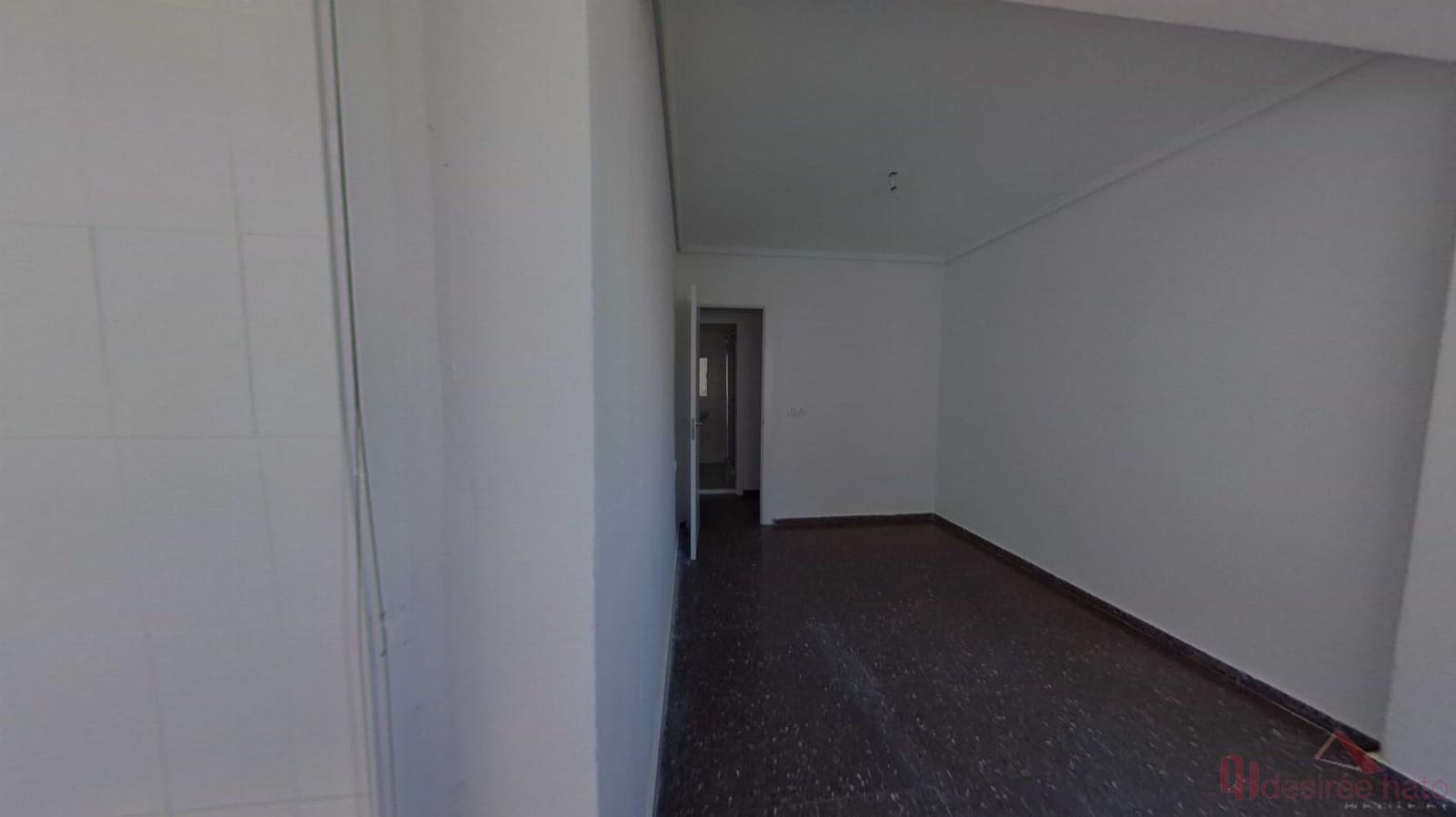 4 sovrum Lägenhet till salu i Valencia stad - 290 000 € (Ref: 9902577)