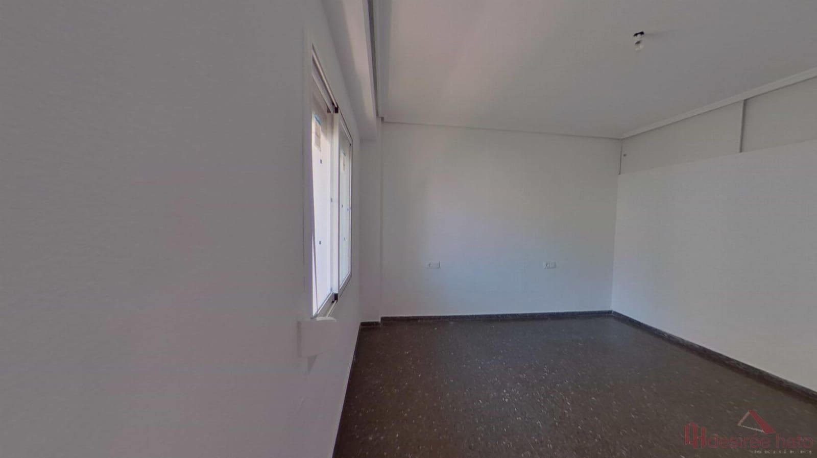 4 sovrum Lägenhet till salu i Valencia stad - 290 000 € (Ref: 9902577)