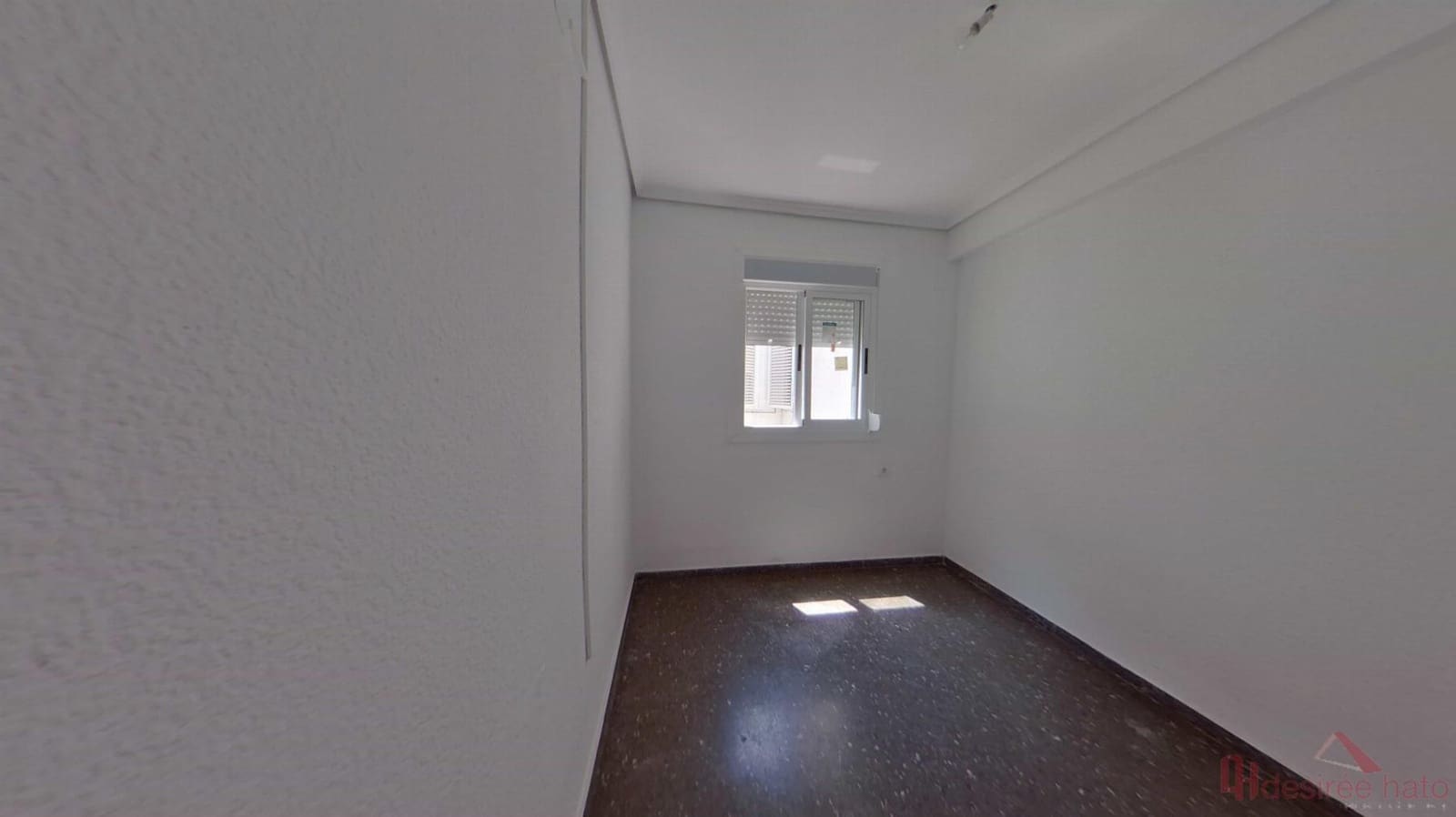 4 sovrum Lägenhet till salu i Valencia stad - 290 000 € (Ref: 9902577)