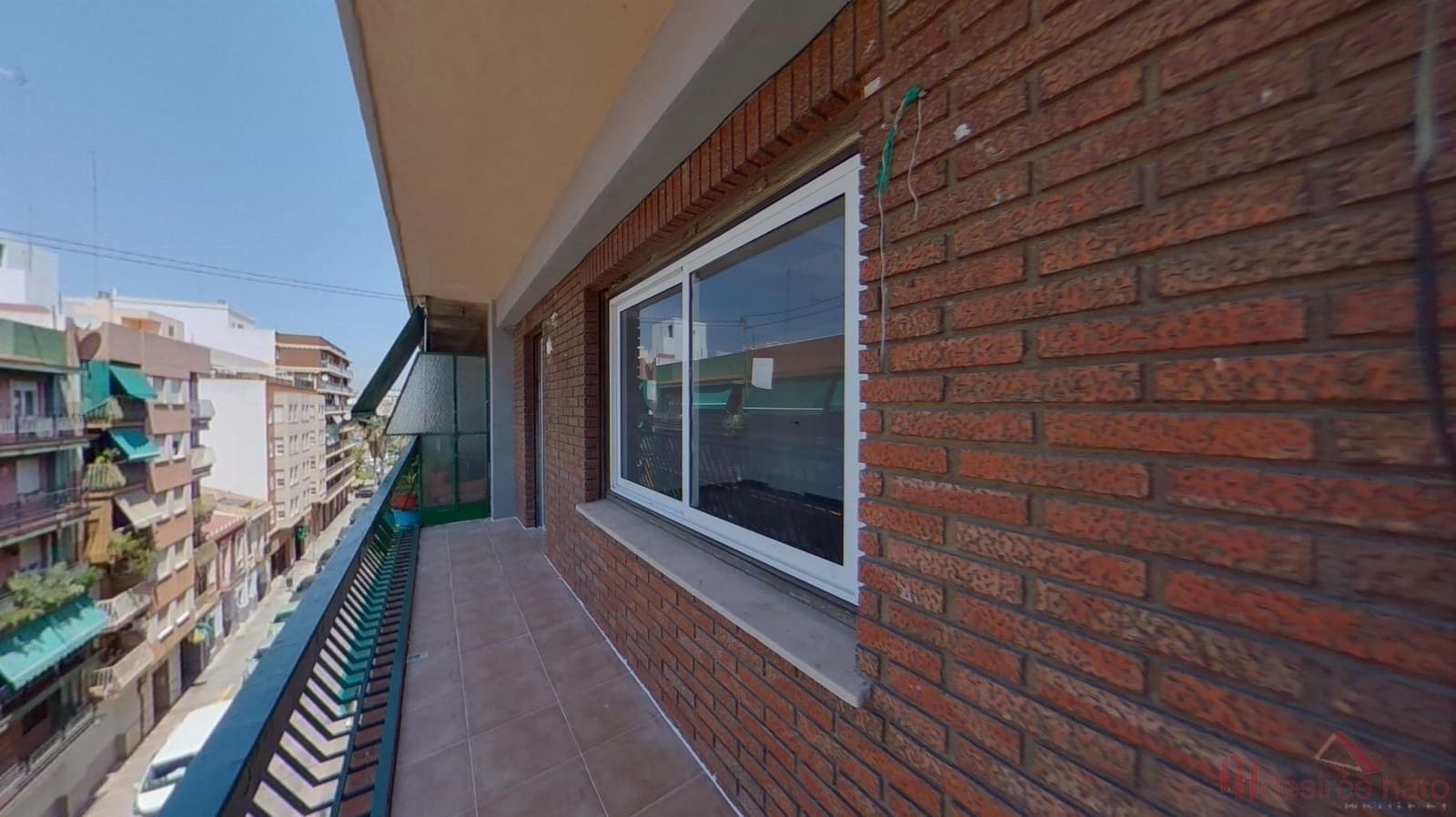 4 sovrum Lägenhet till salu i Valencia stad - 290 000 € (Ref: 9902577)