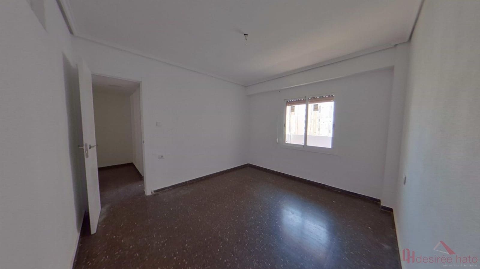 4 sovrum Lägenhet till salu i Valencia stad - 290 000 € (Ref: 9902577)