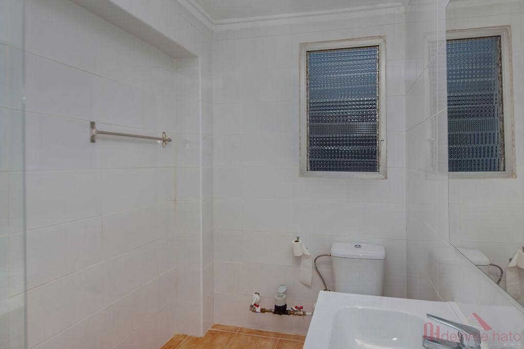 3 slaapkamer Flat te koop in Valencia stad - € 299.000 (Ref: 9902578)