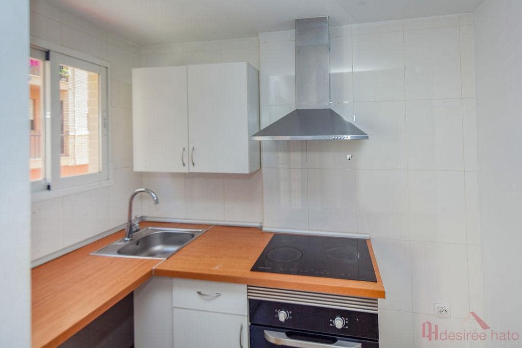 Piso de 1 habitación en Paterna en venta - 157.000 € (Ref: 9906654)